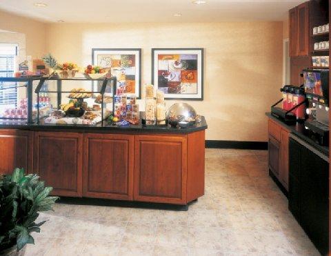 Staybridge Nw Near Six Flags Fiesta, An Ihg 3*