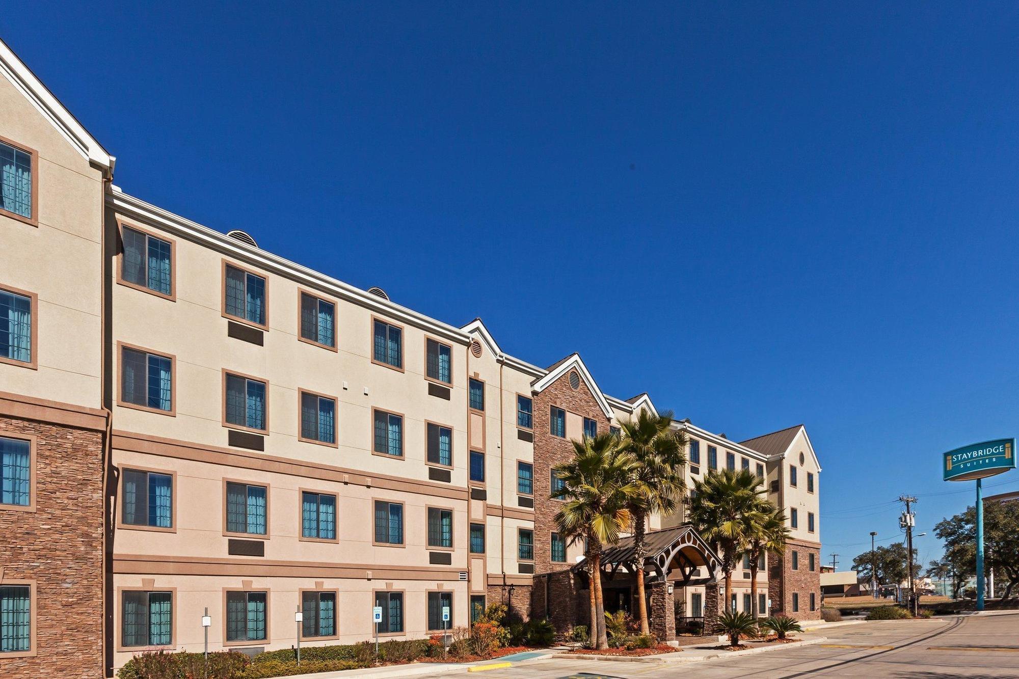 Staybridge Nw Near Six Flags Fiesta, An Ihg Hotel 3*