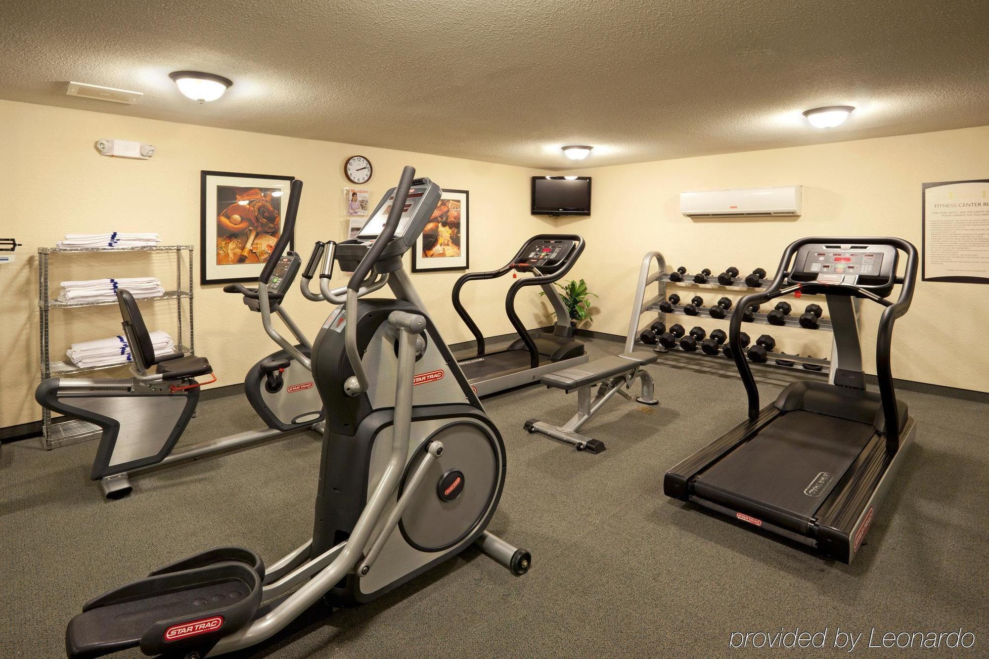 Hotel Staybridge Nw Near Six Flags Fiesta, An Ihg 3*