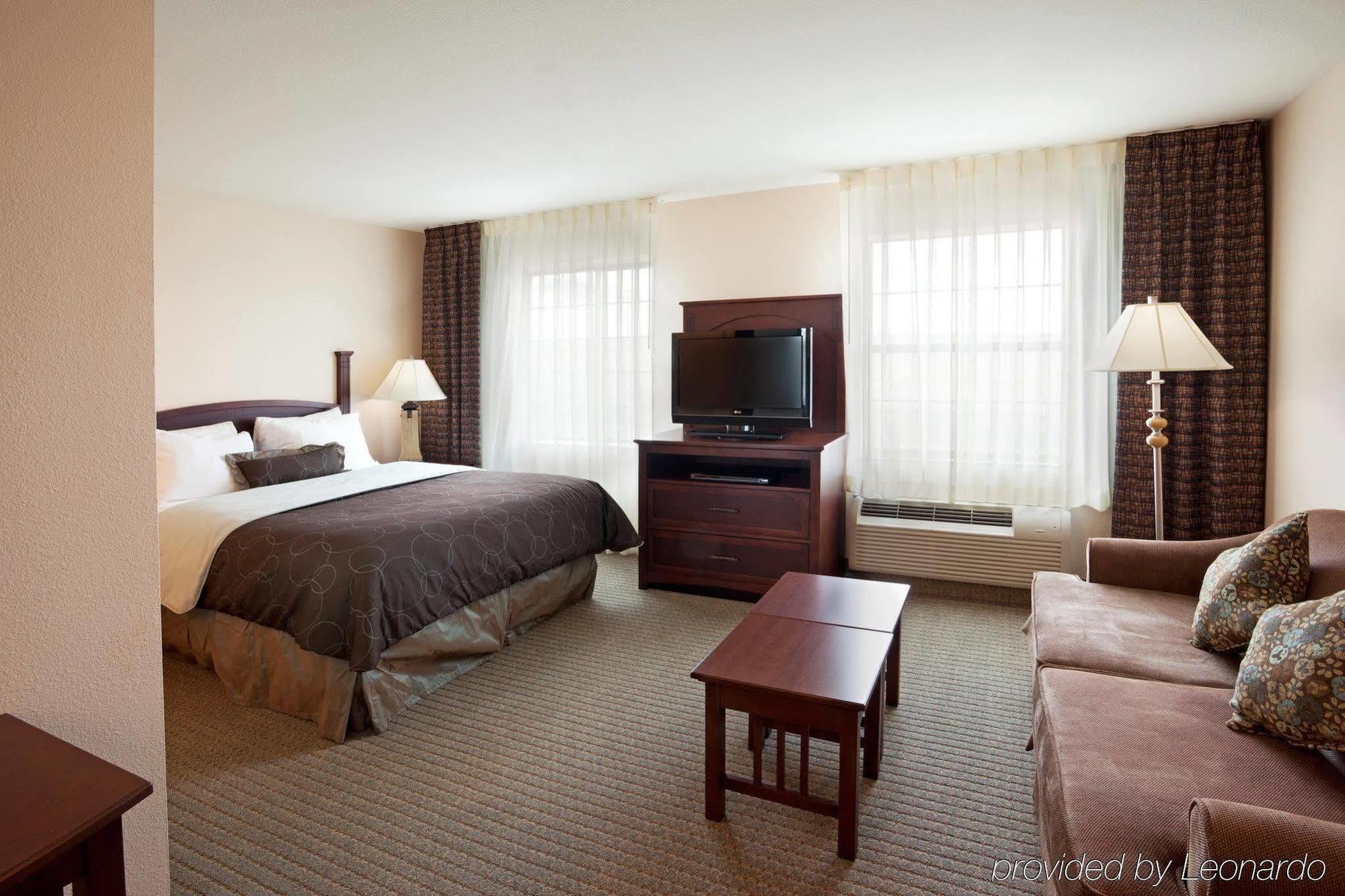 Staybridge Nw Near Six Flags Fiesta, An Ihg Hotel